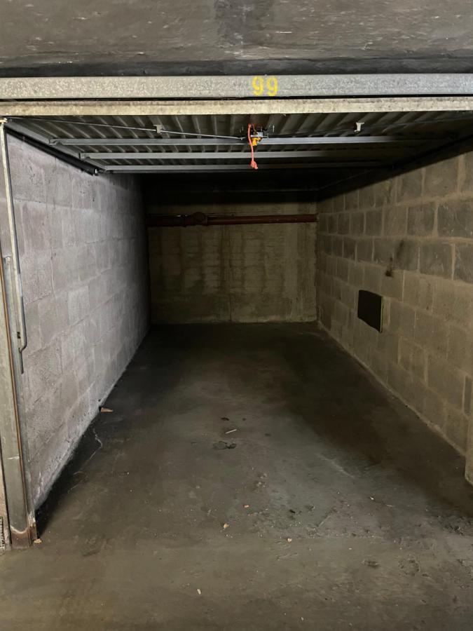 Superbe Appartement Avec Place De Parking Gratuit Straßburg Exterior foto