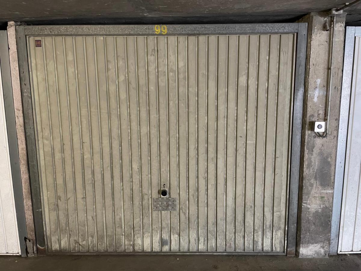 Superbe Appartement Avec Place De Parking Gratuit Straßburg Exterior foto