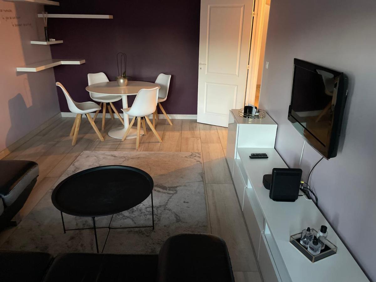 Superbe Appartement Avec Place De Parking Gratuit Straßburg Exterior foto
